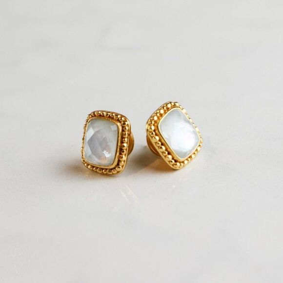 Brand New. $135 Julie Vos Marbella Stud Earrings - Picture 5 of 7